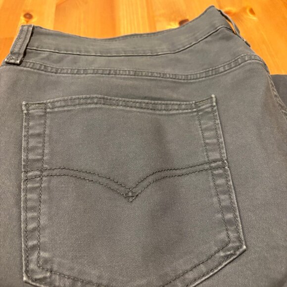 Levi's 514 Straight Fit 34x32 Light Blue Jeans Chinos - Picture 3 of 6